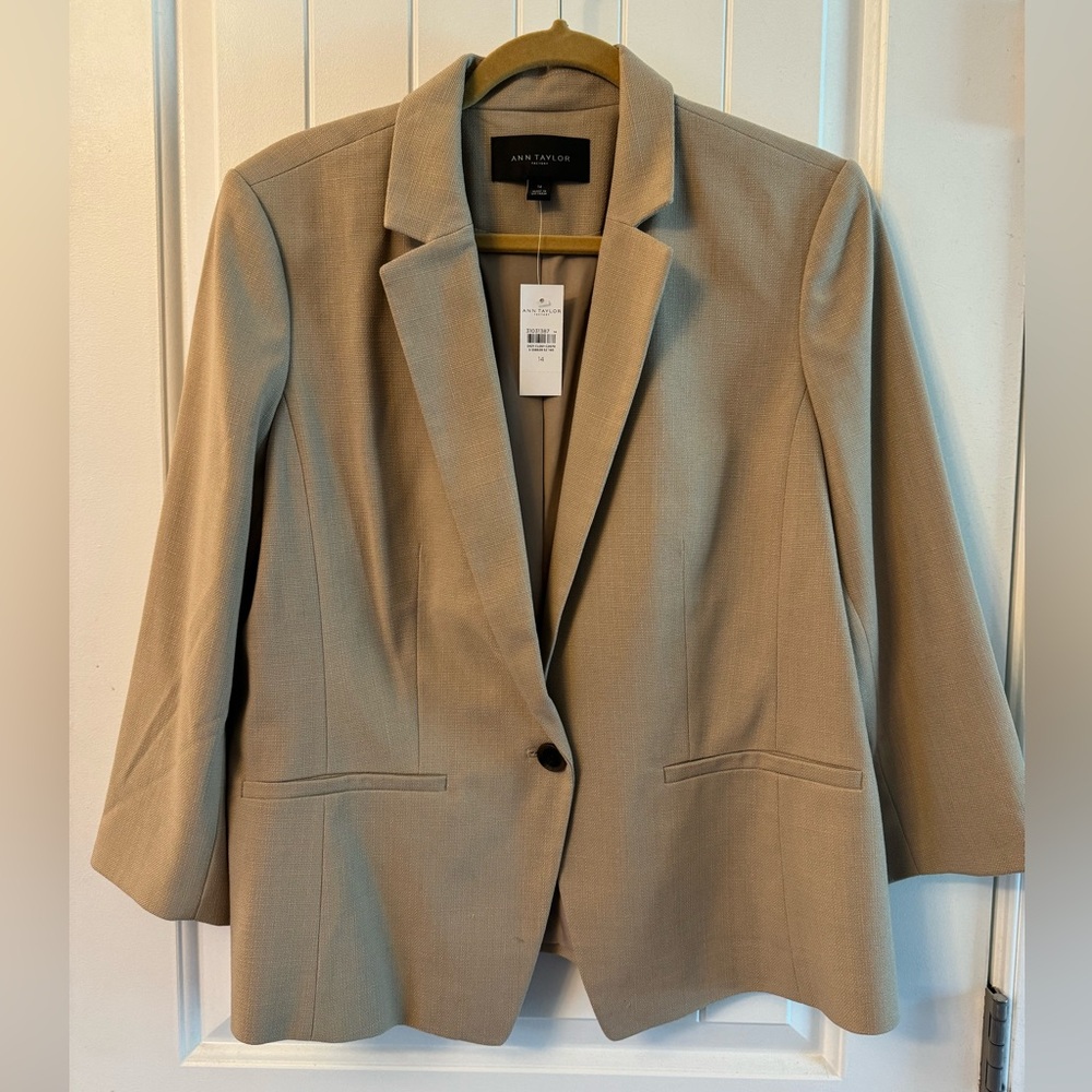 Ann Taylor Factory Tan Single-Button Tailored Blazer